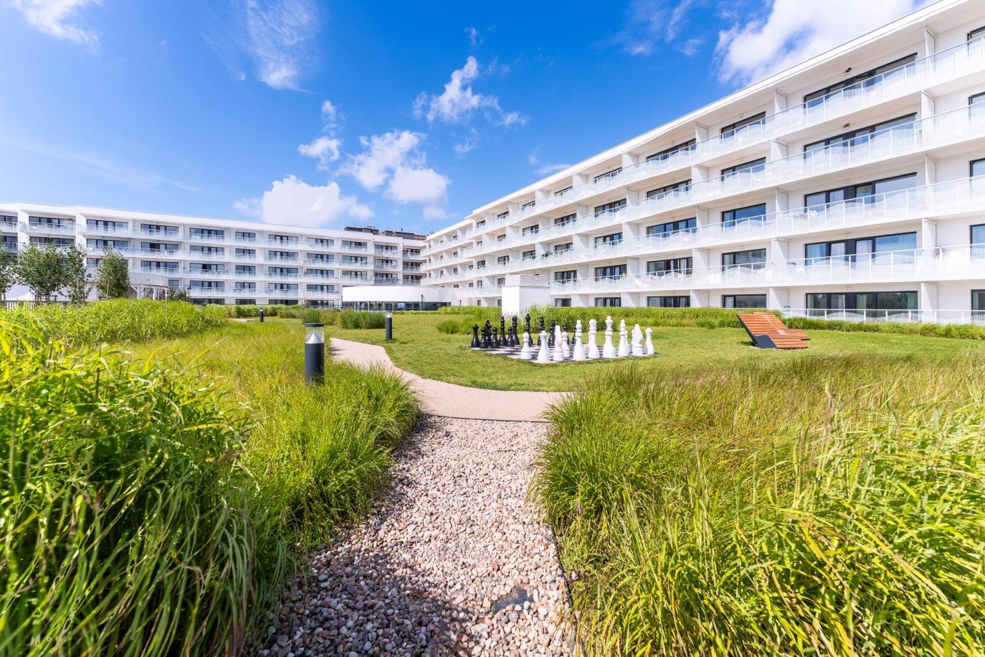 Apartamenty Lighthouse - Polanki Aqua - Blue Kołobrzeg Exteriör bild