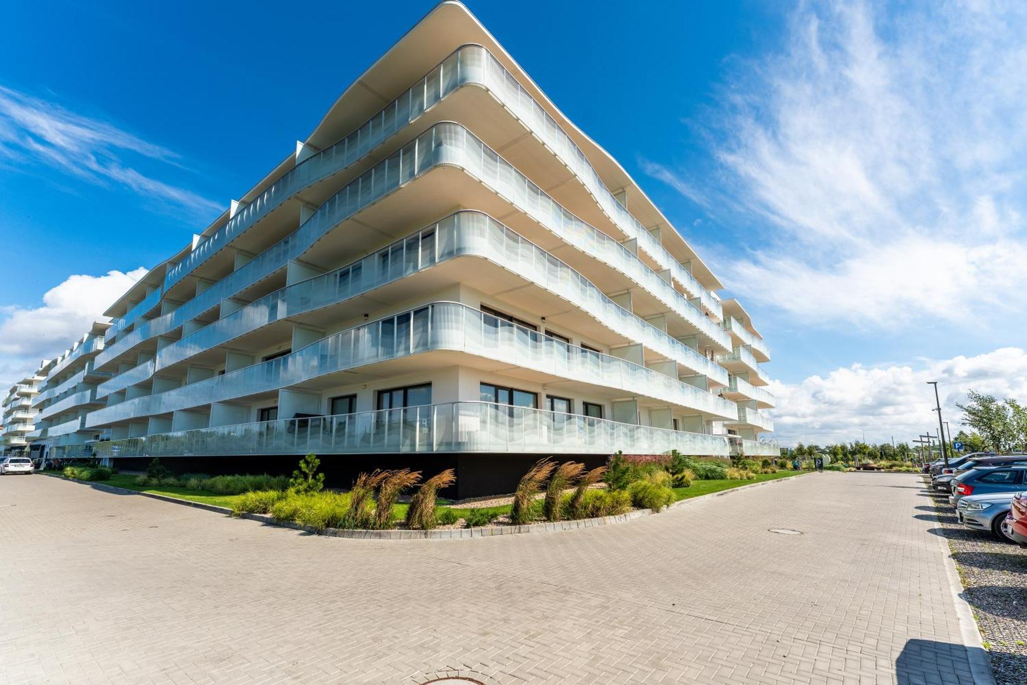 Apartamenty Lighthouse - Polanki Aqua - Blue Kołobrzeg Exteriör bild